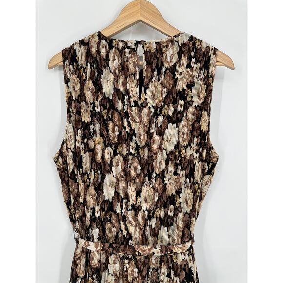 Abercrombie & Fitch Floral Mini Dress - Black and Cream - Picture 8 of 9